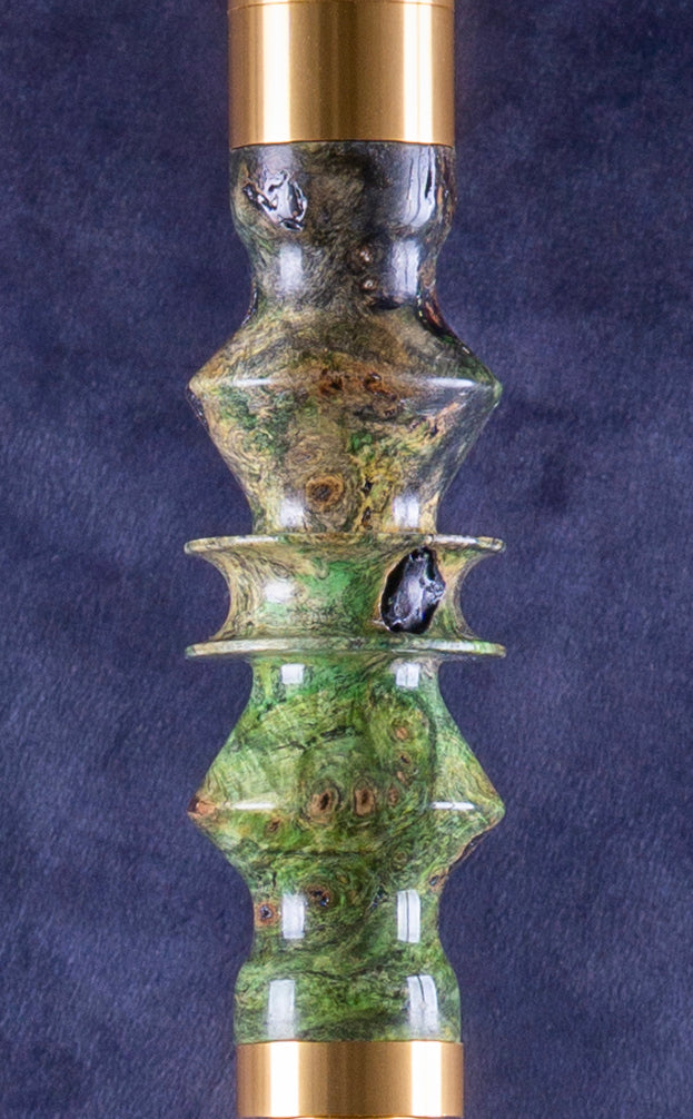 B2 Hookah v5 Delta Golden Ivy Hookah - Precious Cut Collection