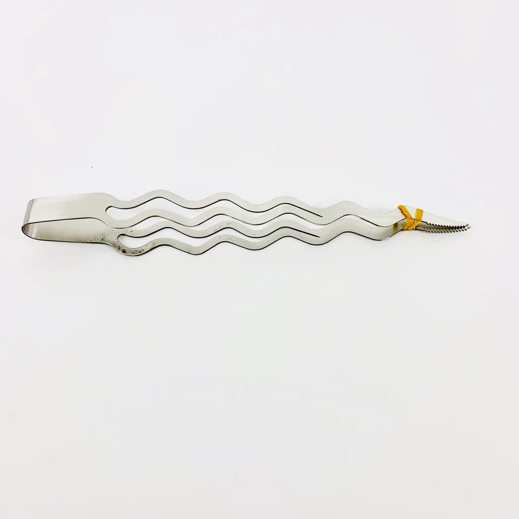 D-Hose Tongs Stainless Steel – Swiggle Design Detail