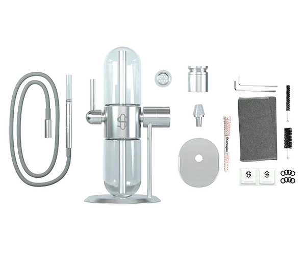 The included premium aluminum bowl kit with a glass liner for clean and flavorful sessions.