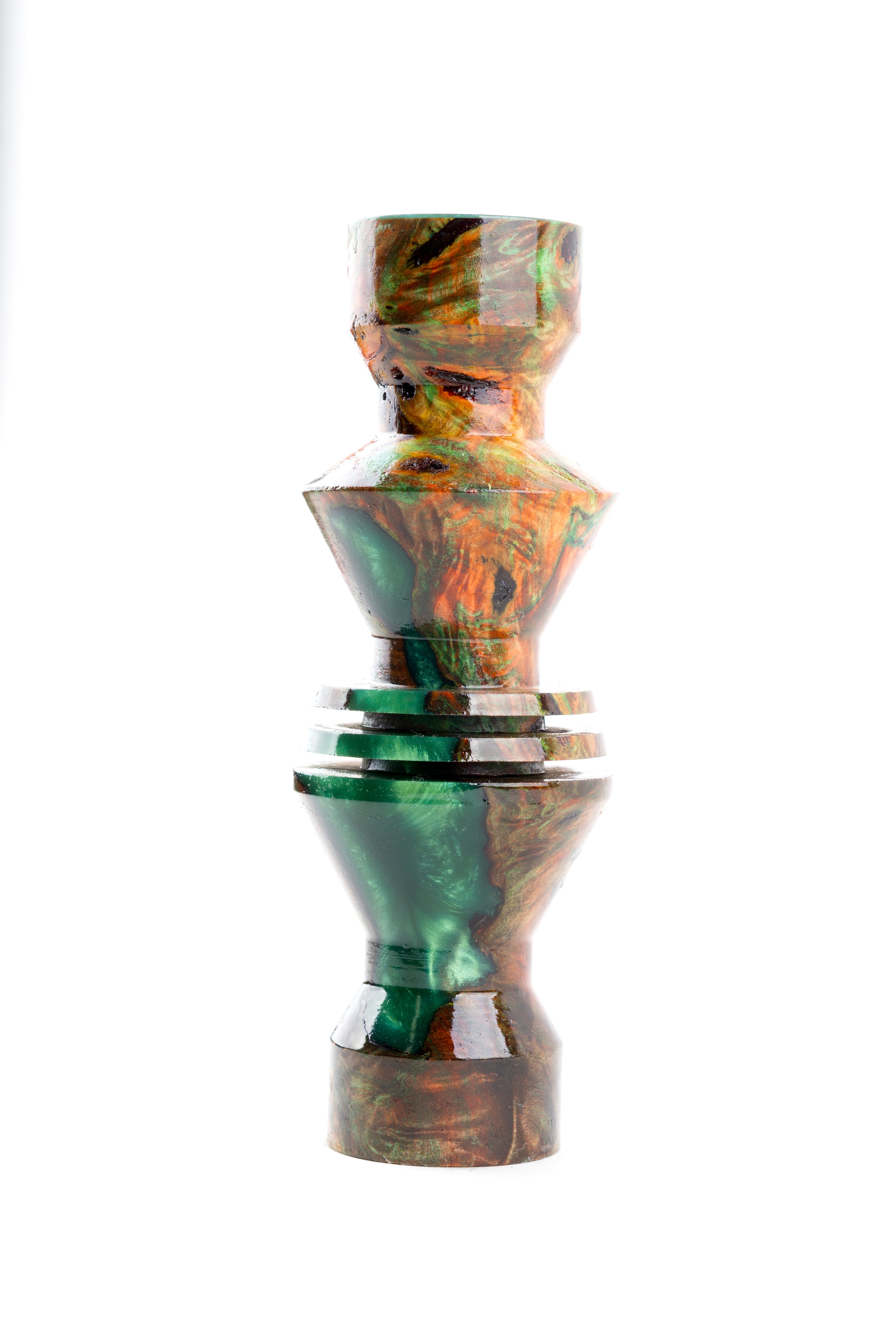 B2 Hookah v5 Precious Cut Collection Emerald Ember