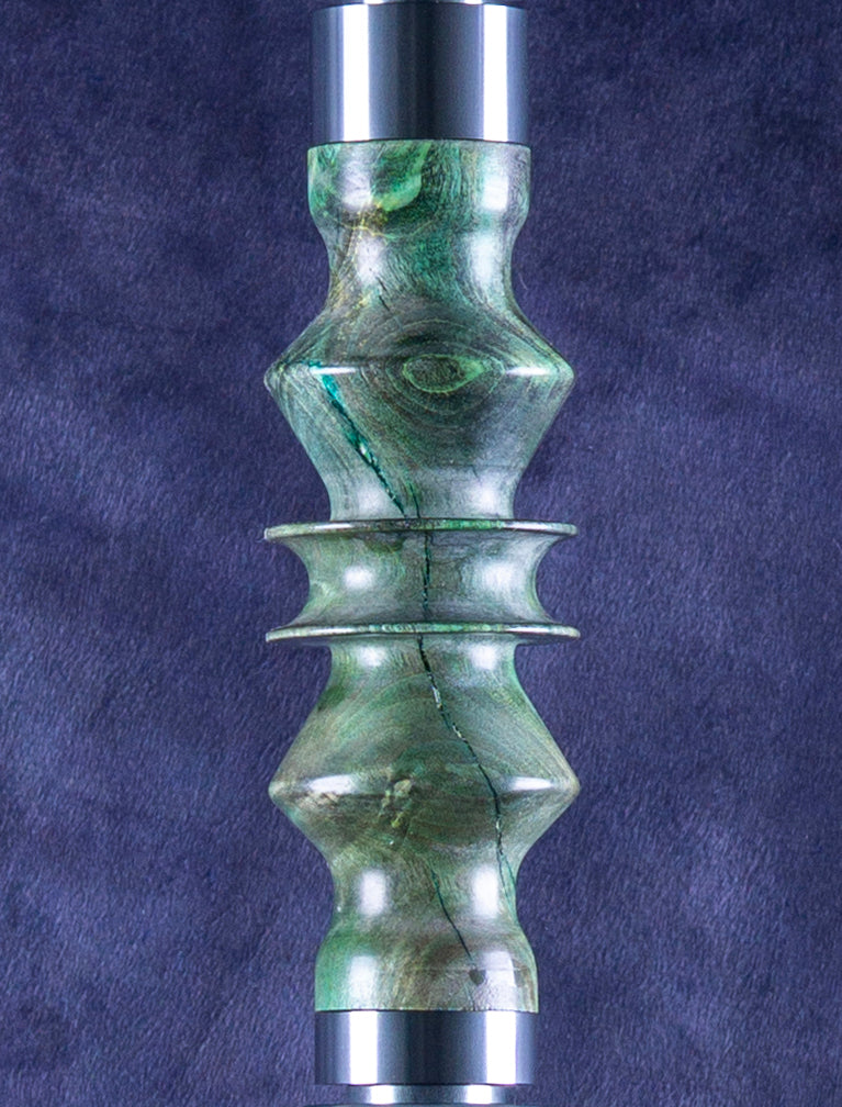 B2 Delta Emerald Hookah V5 Stem Detail - Unique Wood and Resin Precious Cut Finish