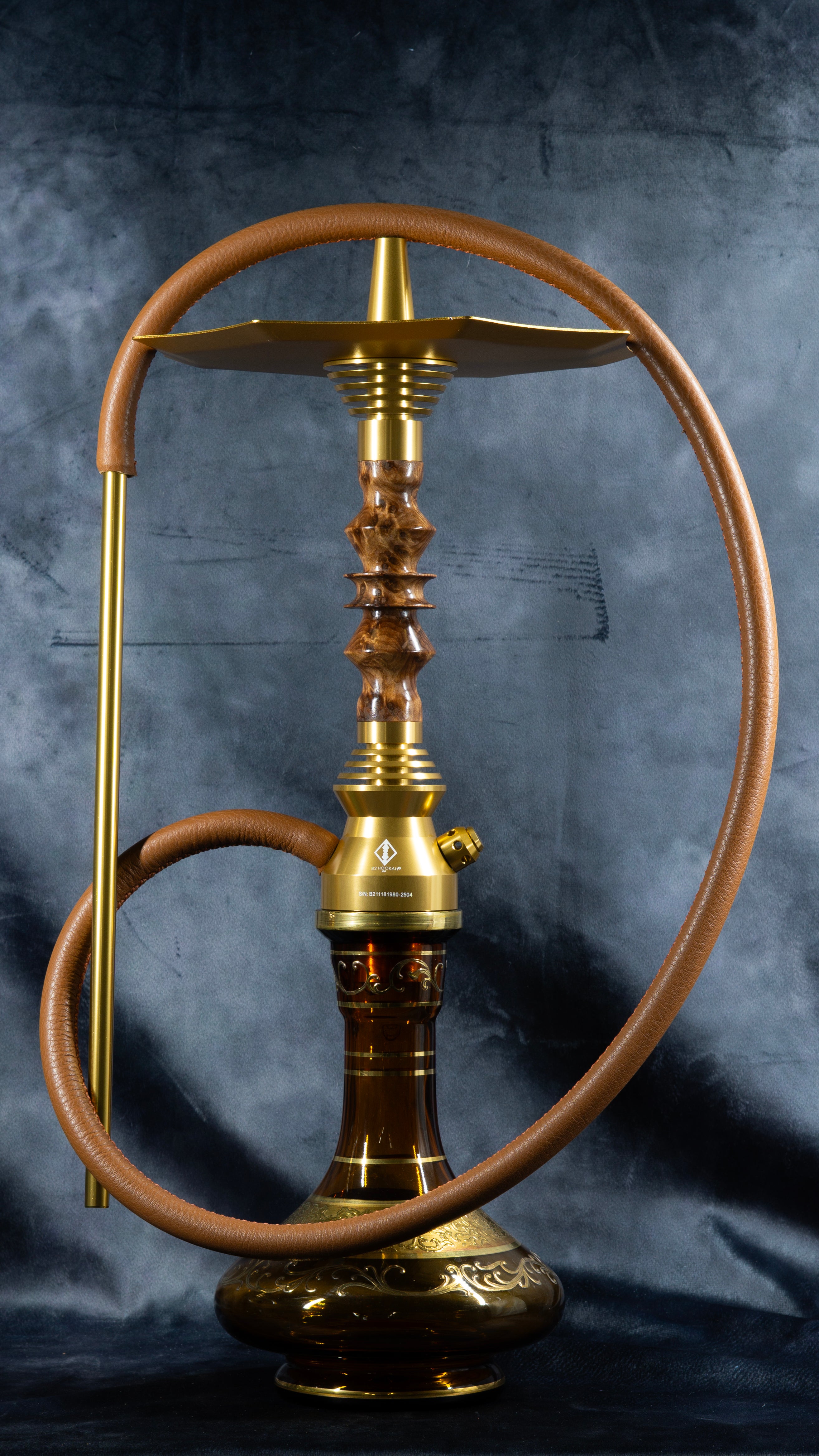B2 Hookah Gold Leather Wood Hookah V5 Delta Bourbon with Bohemian Crystal Vase