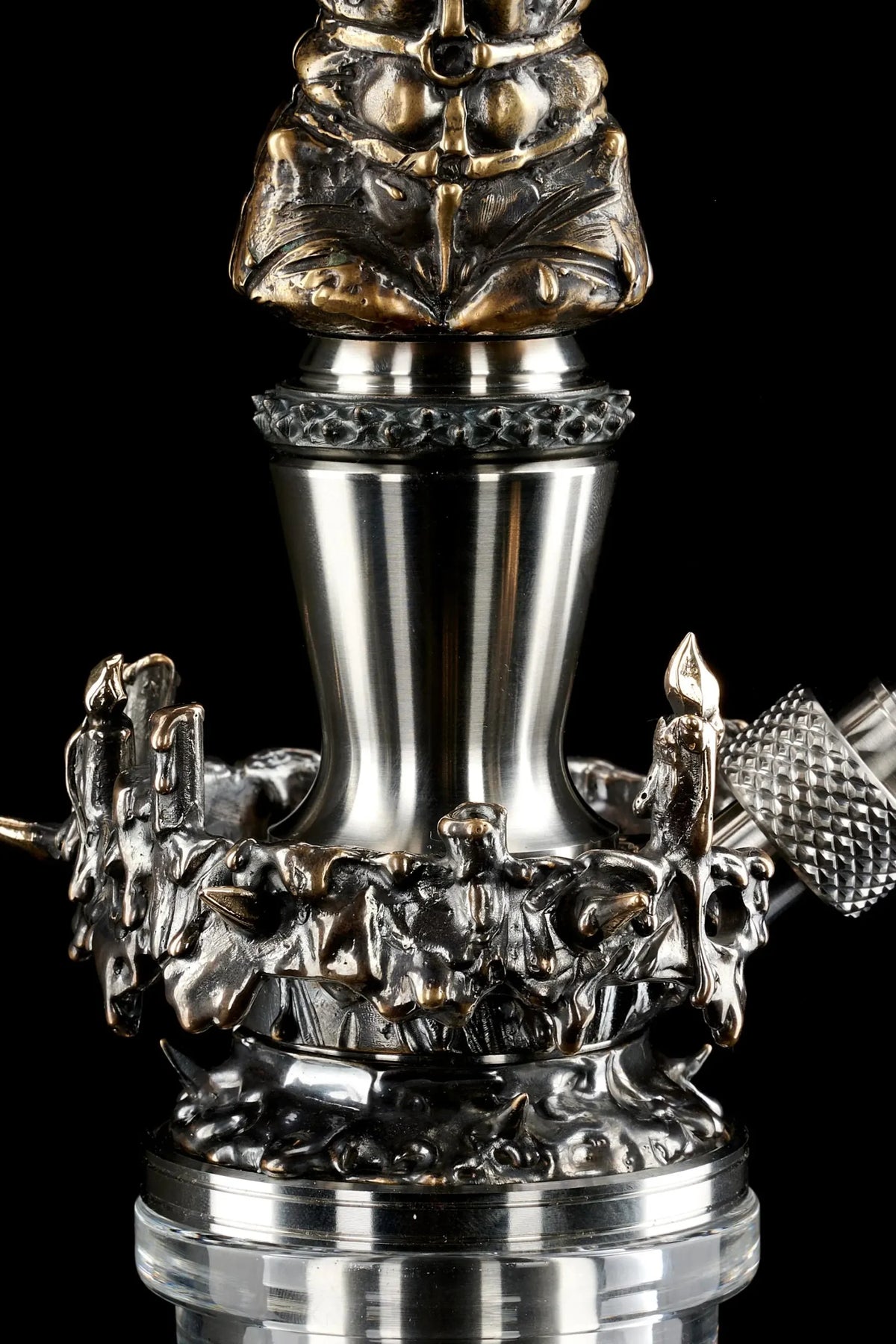 Maklaud L.Egonny Hookah