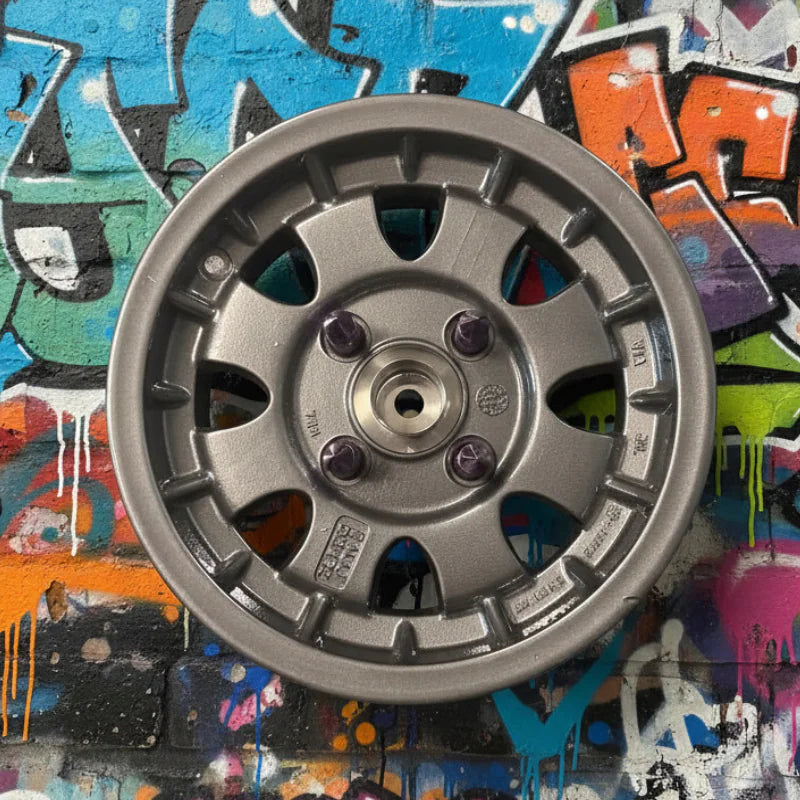 Shi Carver Wheel | Gray-Yellow